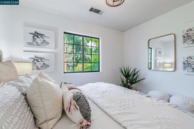61 Alberta Ter, Walnut Creek CA: https://media.crmls.org/mediaz/039144ec-465e-44ea-aa03-4e95b4e58c35.jpg