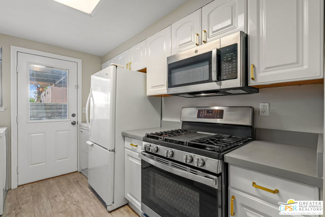 2260 N Indian Canyon Drive #A, Palm Springs, CA 92262