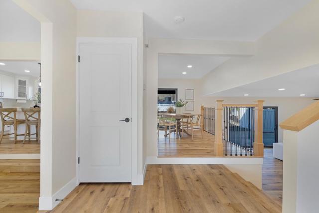 8202 Honeybee Court, Gilroy CA: https://media.crmls.org/mediaz/039205f3-bdb0-4e84-b14f-52025975bcd4.jpg