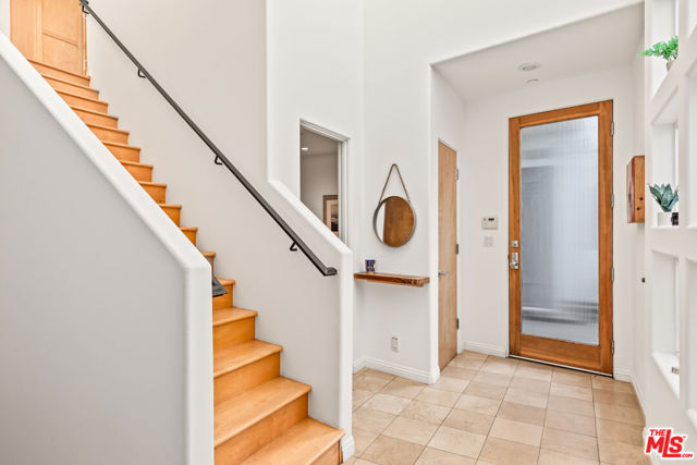 502 Rosecrans Avenue, Manhattan Beach, California 90266, 2 Bedrooms Bedrooms, ,2 BathroomsBathrooms,Residential,For Sale,Rosecrans,26828137