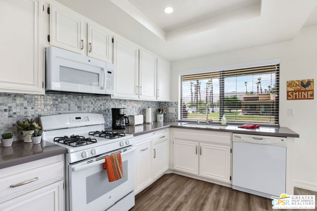 Details for 7681 Paseo Azulejo, Palm Springs, CA 92264