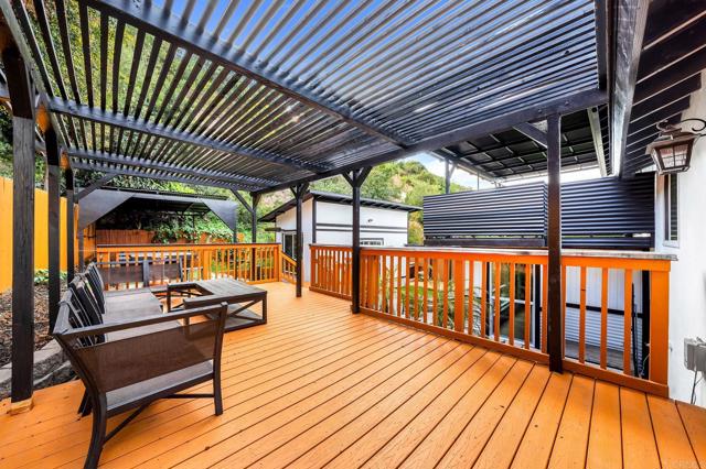 Detail Gallery Image 29 of 44 For 4848 54th St, San Diego,  CA 92115 - 6 Beds | 3 Baths