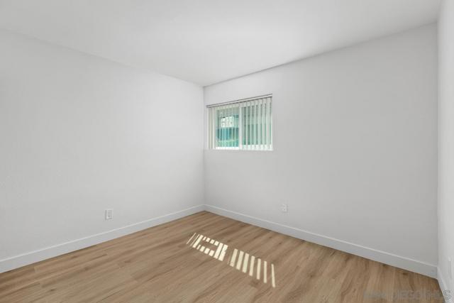 Image 12 of 30 For 3230 Ashford Street  B