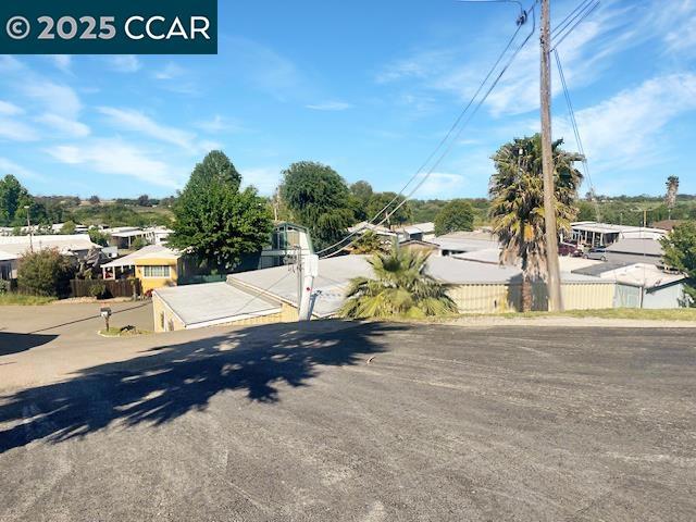 841 W Brannan Island Rd, Isleton CA: https://media.crmls.org/mediaz/03971bb9-3179-4d97-a828-f35361b71f0c.jpg