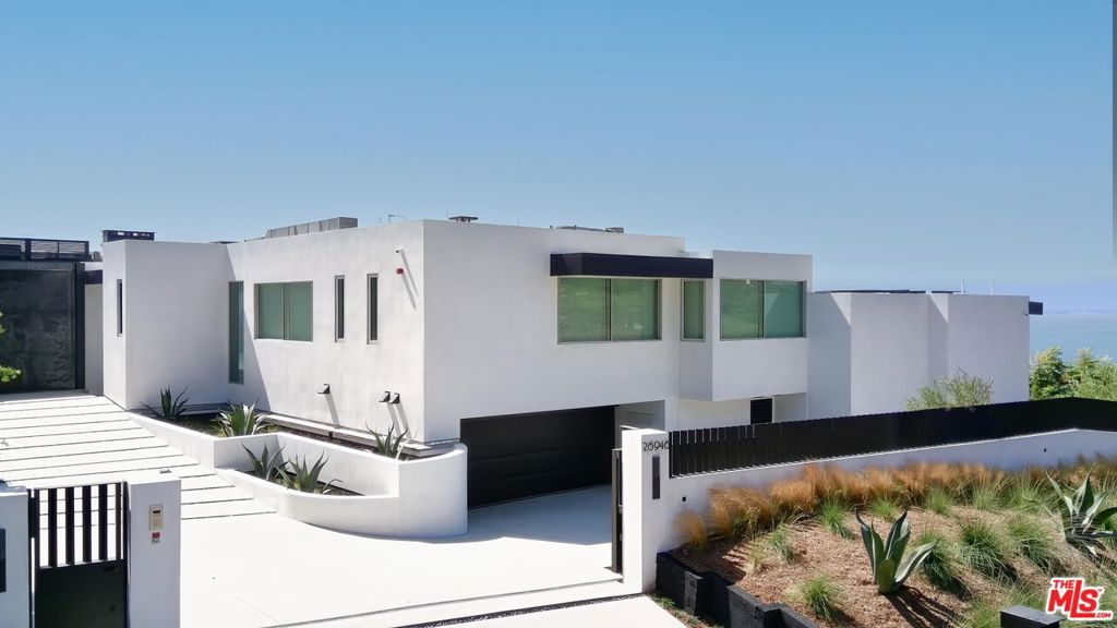 MLS #26829383 image #55