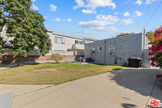 2248 20th Street photo 5