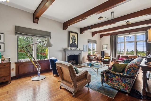 Image 12 of 30 For 5710 Margarido Dr