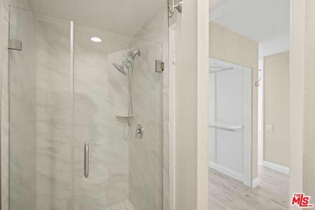 18103 Coastline Drive, Malibu CA: https://media.crmls.org/mediaz/0398ee84-ea67-4689-9d62-42c4252f94ca.jpg