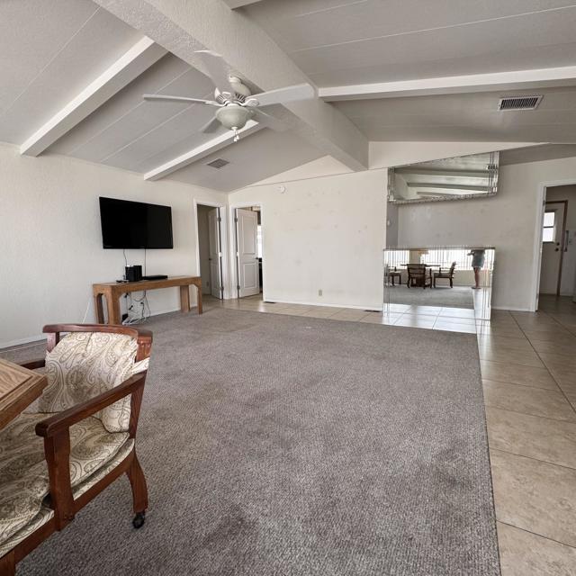 39880 Palm Greens Parkway, Palm Desert CA: https://media.crmls.org/mediaz/0398f6c0-f8ae-4c53-824e-b371a349424d.jpg