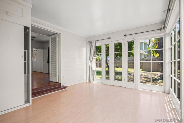 1506 5Th St, Coronado CA: https://media.crmls.org/mediaz/03992fbc-4b06-49e6-9628-4ff1504a2667.jpg