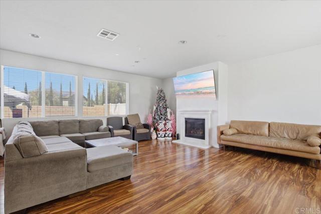 35125 Waimea Way, French Valley, CA 92596 photo 7