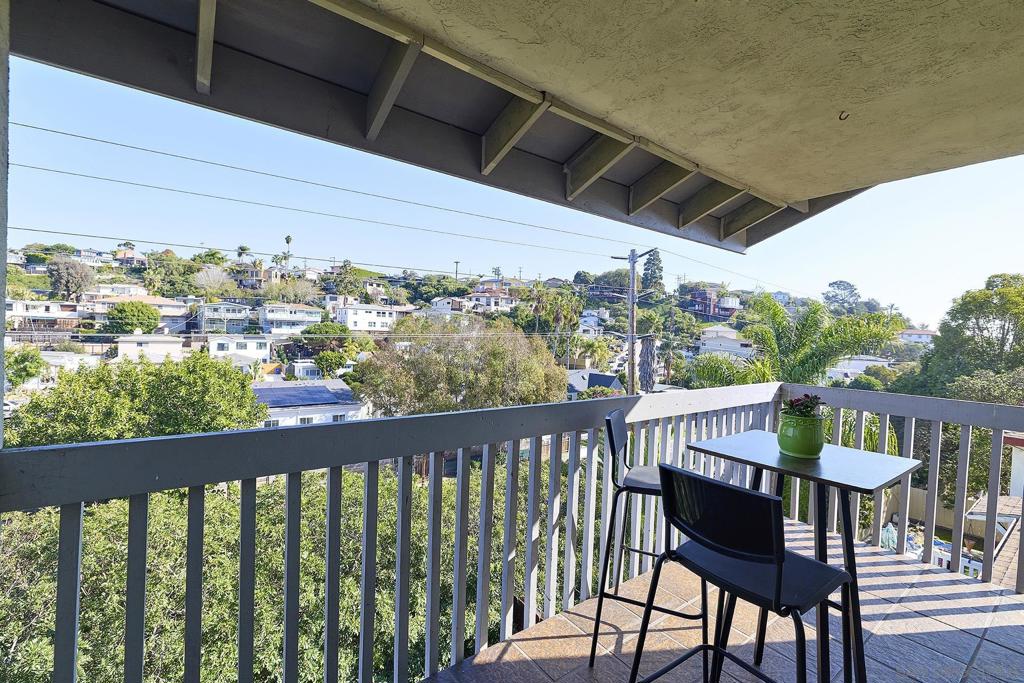 MLS #250045035SD image #9