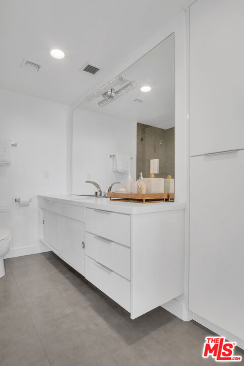 Drew Fenton | 17350 W Sunset Boulevard Pacific Palisades CA | MLS: 7491584