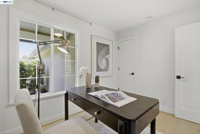 Image 19 of 39 For 7574 Birkdale Dr