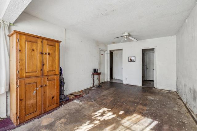 229 Elm Street, Watsonville CA: https://media.crmls.org/mediaz/039dbaeb-58ba-4aba-aa25-4cc2c9937fe2.jpg