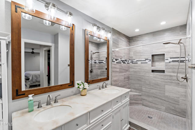 Detail Gallery Image 16 of 23 For 1103 Catlin St #B,  Simi Valley,  CA 93065 - 2 Beds | 2 Baths