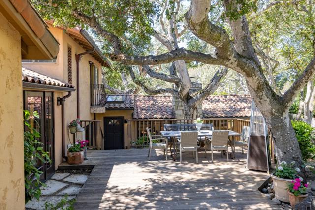 0 SW Santa Rita 4 SW of Ocean Street, Carmel CA: https://media.crmls.org/mediaz/039e388b-eb38-44a5-9100-fdd0787367e8.jpg