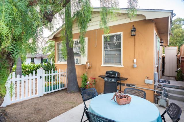 2646 2650 Juan Street, San Diego CA: https://media.crmls.org/mediaz/039f0bc3-6320-4020-99bc-4bacd09d2af5.jpg