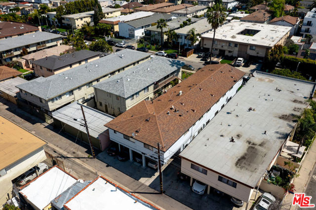 2051 S Corning Street, Los Angeles CA: https://media.crmls.org/mediaz/039fd4aa-afc6-44ae-9548-5ff6056cf733.jpg