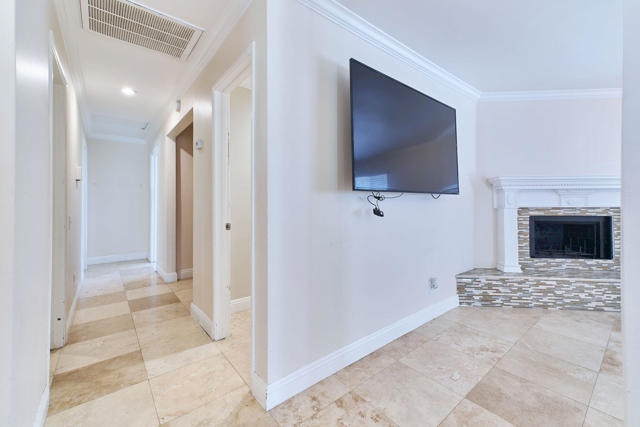 83175 Rue Paray, Thermal CA: https://media.crmls.org/mediaz/03a17830-6d8d-4898-84d6-978a465f7565.jpg