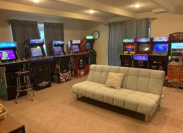 19418 Ferretti Road, Groveland CA: https://media.crmls.org/mediaz/03a2421b-babf-4470-b8be-5a362c93a989.jpg