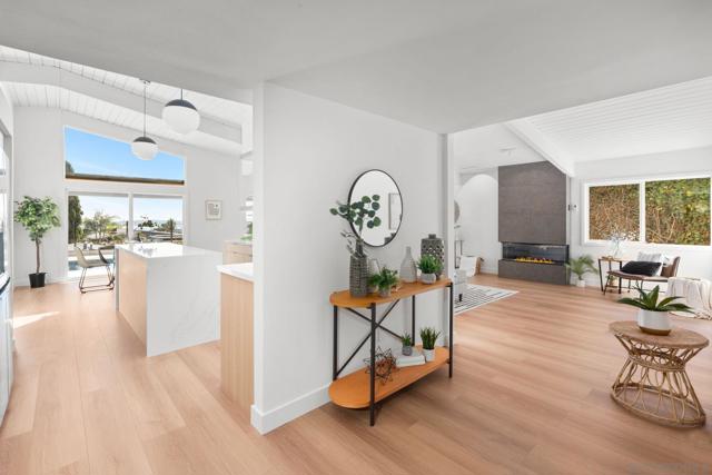 2561 Loring st, San Diego CA: https://media.crmls.org/mediaz/03a2eff9-679b-40a3-9ce8-778bf90a79f8.jpg