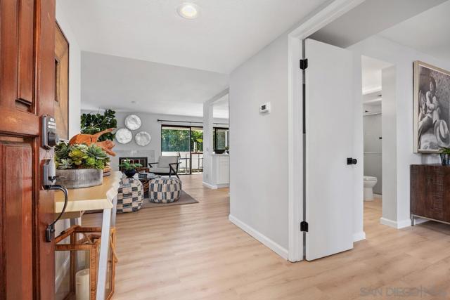 524 Via De La Valle H, Solana Beach CA: https://media.crmls.org/mediaz/03a3b162-c8a7-42e5-a113-05ff6be96e40.jpg