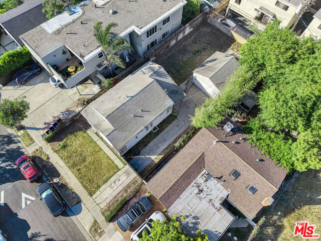 3664 Kelton Avenue, Los Angeles CA: https://media.crmls.org/mediaz/03a4da62-59b4-4603-a3f3-03a0ef1e2f43.jpg