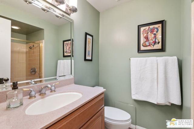 648 S Roxbury Drive, Palm Springs CA: https://media.crmls.org/mediaz/03a5a4cc-4dbe-4e5a-8613-30ee1c22fc69.jpg