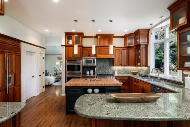 13801 Templeton Place, Los Altos CA: https://media.crmls.org/mediaz/03a6c1ff-209f-49f3-9bde-13e273e1dc2b.jpg