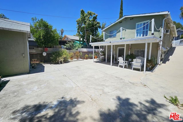 1716 Grafton Street, Los Angeles CA: https://media.crmls.org/mediaz/03a708f0-4f2e-46da-9e1f-fbc8176c1590.jpg