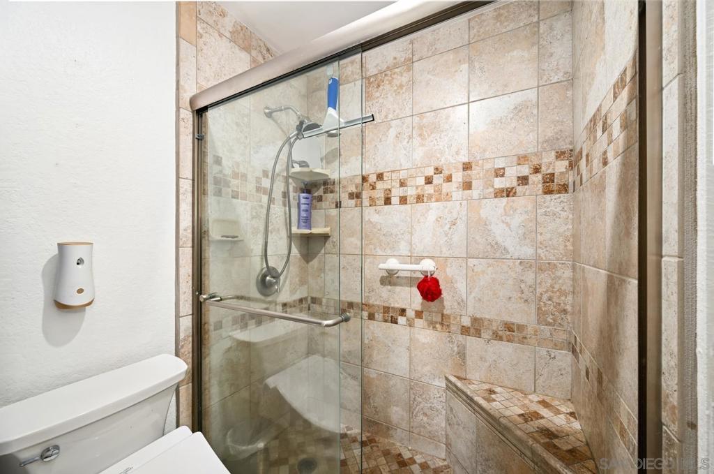 5605 Friars Rd. - photo 15