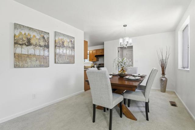 15581 Flintridge Drive, Los Gatos CA: https://media.crmls.org/mediaz/03a87c29-1327-4059-9899-7760ca60d1fe.jpg