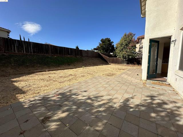Image 20 of 22 For 1944 Mokelumne Dr