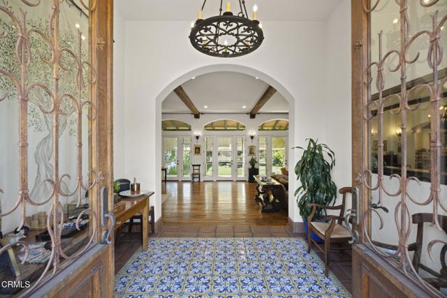 Detail Gallery Image 7 of 47 For 703 Country Club Dr, Ojai,  CA 93023 - 4 Beds | 4 Baths