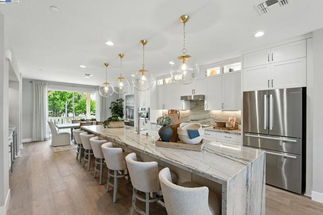 4711 Marengo Loop, Livermore CA: https://media.crmls.org/mediaz/03abe46a-97cb-4f88-9835-954d3d3bf296.jpg