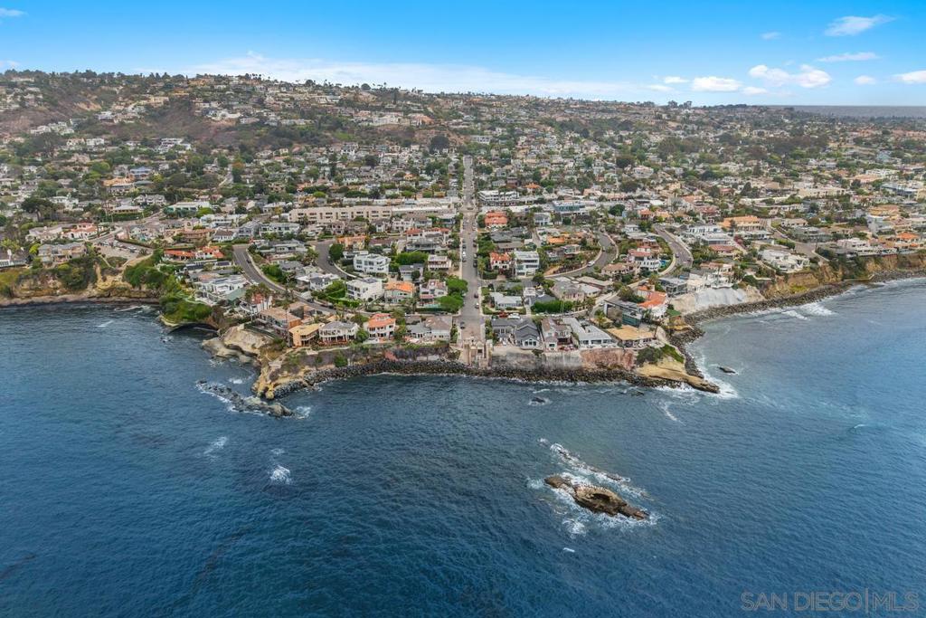 MLS #250037432SD image #42