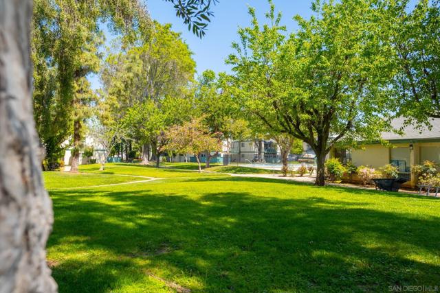 1811 Grand Ave, Escondido, California 92027, 2 Bedrooms Bedrooms, ,2 BathroomsBathrooms,Condominium,For Sale,Grand Ave,240027579SD