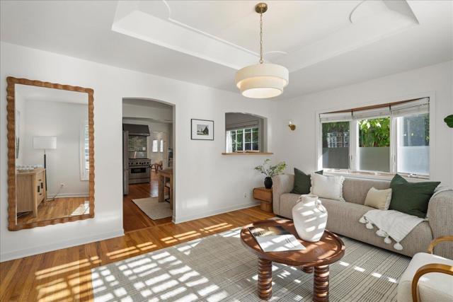 1018 Delmas Avenue, San Jose CA: https://media.crmls.org/mediaz/03adf9d9-94f8-45b2-bd34-9e79c2650d63.jpg