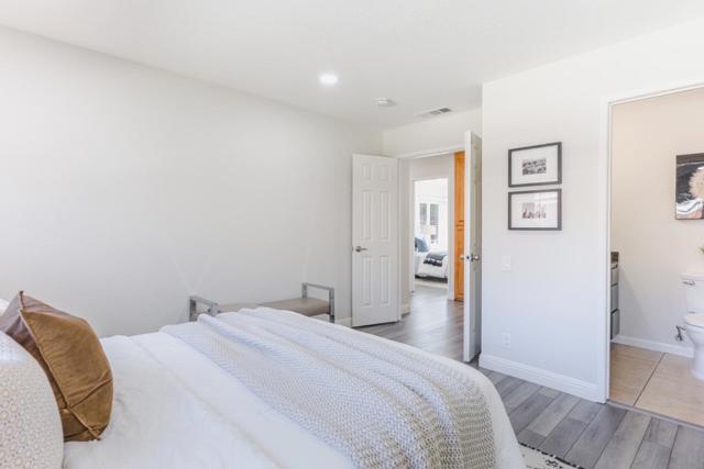 4898 Rue Bordeaux, San Jose CA: https://media.crmls.org/mediaz/03ae2cc2-a35b-4185-b918-45e2c0310611.jpg