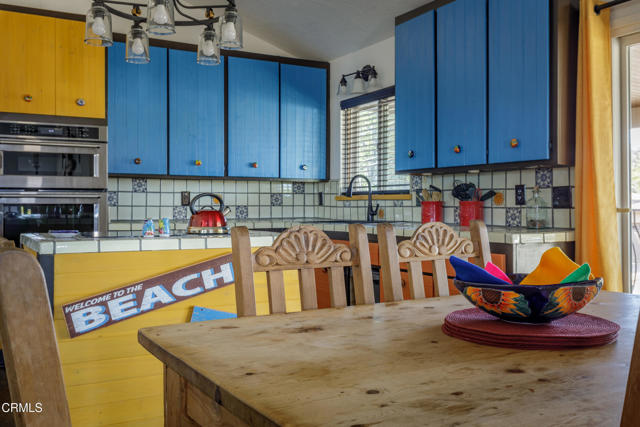 Detail Gallery Image 25 of 59 For 122 Beech Rd, Newbury Park,  CA 91320 - 3 Beds | 2 Baths