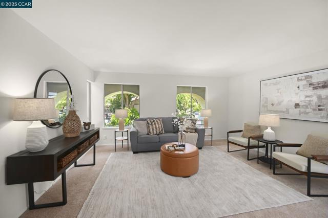 277 Holiday Hills Dr, Martinez CA: https://media.crmls.org/mediaz/03aef39e-f8cf-43fe-9f12-b383cdb55640.jpg