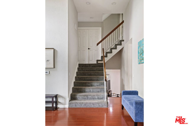 2591 Sunnydale Drive, Duarte CA: https://media.crmls.org/mediaz/03af7ca0-7eba-46d9-9d80-d7a88d6eaebd.jpg