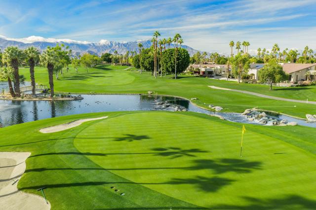 162 Lost River Drive, Palm Desert CA: https://media.crmls.org/mediaz/03af9b45-9ce3-413a-9ff1-03c578e879ff.jpg