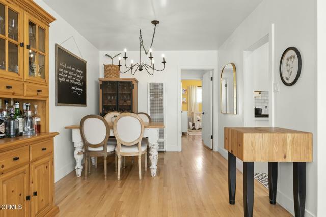 295 297 Estrella Street, Ventura CA: https://media.crmls.org/mediaz/03affff1-0ddc-42a4-8fdc-dd303318740d.jpg