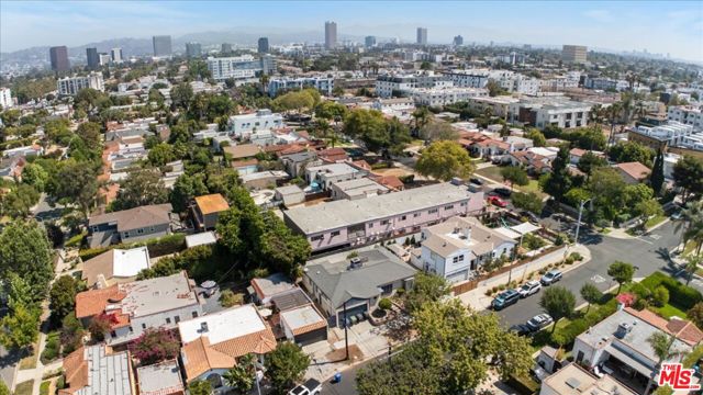 5981 Pickford Street, Los Angeles CA: https://media.crmls.org/mediaz/03b001fd-f164-4c8e-a121-7779036cd82d.jpg