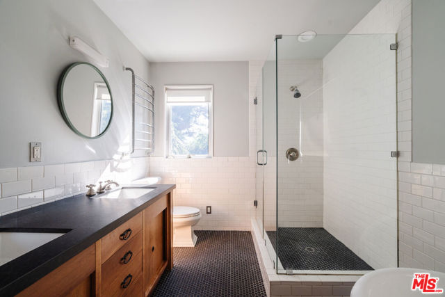 2300 Baxter Street, Los Angeles CA: https://media.crmls.org/mediaz/03b2aaa8-d854-419f-bbc9-53abda968e3b.jpg