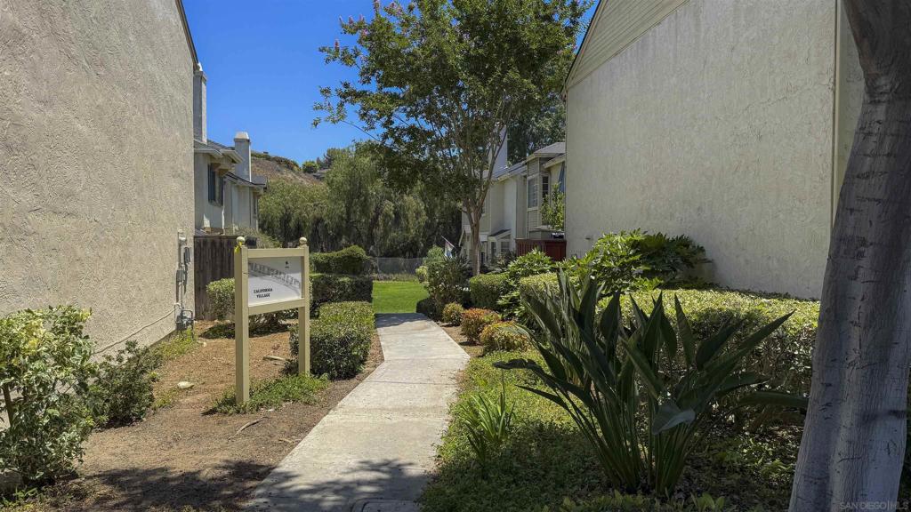 MLS #250033095SD img 45