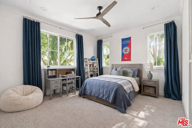 Image 30 of 39 For 11813 Woodbine Avenue