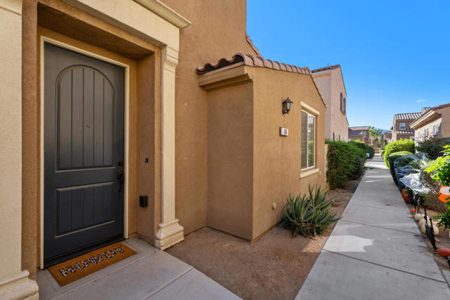 3 Bed Home for Sale in Palm Desert, California